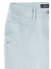 Cecil Hose in Hellblau