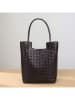 SUVRAI Schultertasche in Braun - (B)24 x (H)32 x (T)9 cm