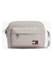 Tommy Hilfiger Umhängetasche in Grau - (B)20 x (H)14 x (T)7 cm