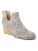 TOMS Leder-Keilstiefeletten in Creme/ Schwarz