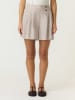 YAS Shorts in Beige