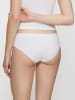 Triumph Figi "Smart Natural" w kolorze białym