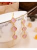 L'Atelier de Gaia Vergulde oorhangers met edelstenen