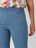 Relaxed by TONI Hose in Blau