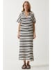 trendyol Kleid in Weiß/ Schwarz