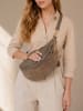 Mia Tomazzi Leder-Brustbeutel " Medeghino" in Taupe - (B)42 x (H)17 x (T)13 cm