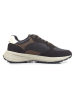 GAP Sneakers in Braun