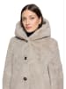 Betty Barclay Kunsfellmantel in Taupe