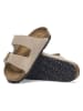 Birkenstock Skórzane klapki "Arizona" w kolorze beżowym