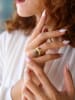 Pierres de Jade Vergold. Ring mit Edelsteinen