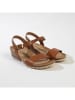 BACKSUN Skórzane sandały "Calabria" w kolorze jasnobrązowym na koturnie