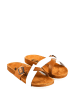 Moosefield Skórzane klapki w kolorze biało-brązowym