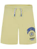 Shorts in Gelb