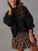 Sweter w kolorze czarnym