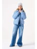 Winterjacke in Hellblau