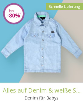 Alles auf Denim & weiße Sneaker
