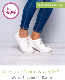 Alles auf Denim & weiße Sneaker